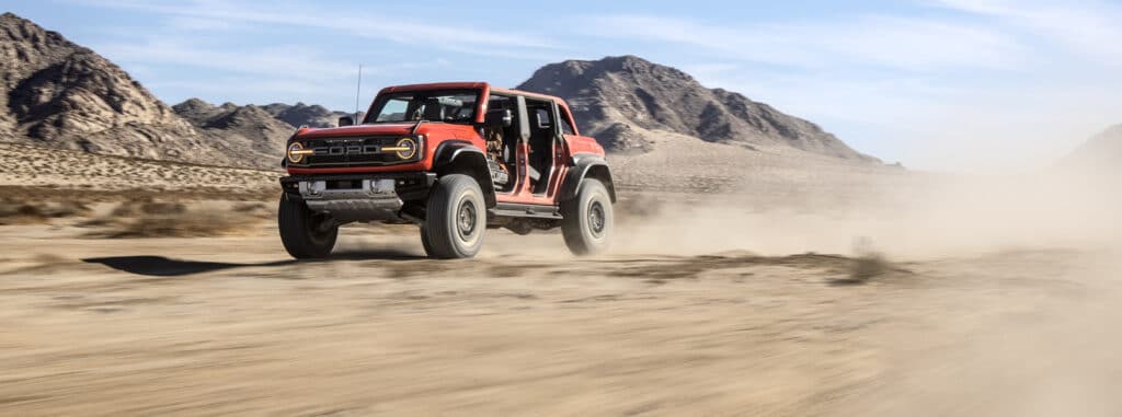 Ford Bronco Raptor le plus puissant  Style King of the Hammers