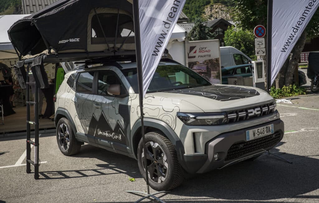 Dream team car blindages Duster